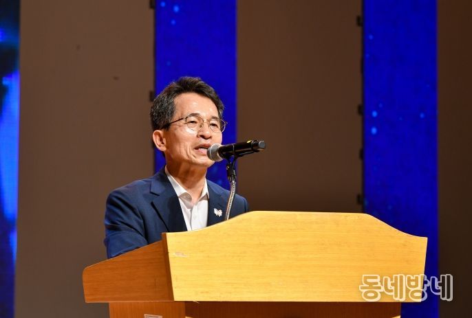 유정근 시장 권한대행이 인사말을 하고 있다.