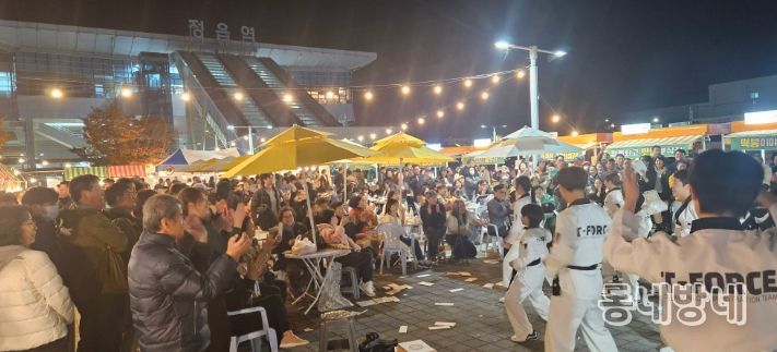 정읍역 광장 1만명 ‘북적’