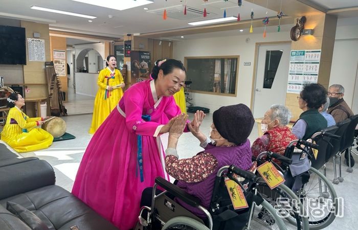 서구, 찾아가는 국악공연 ‘딩동! 쓱싹국악’ 큰 호응